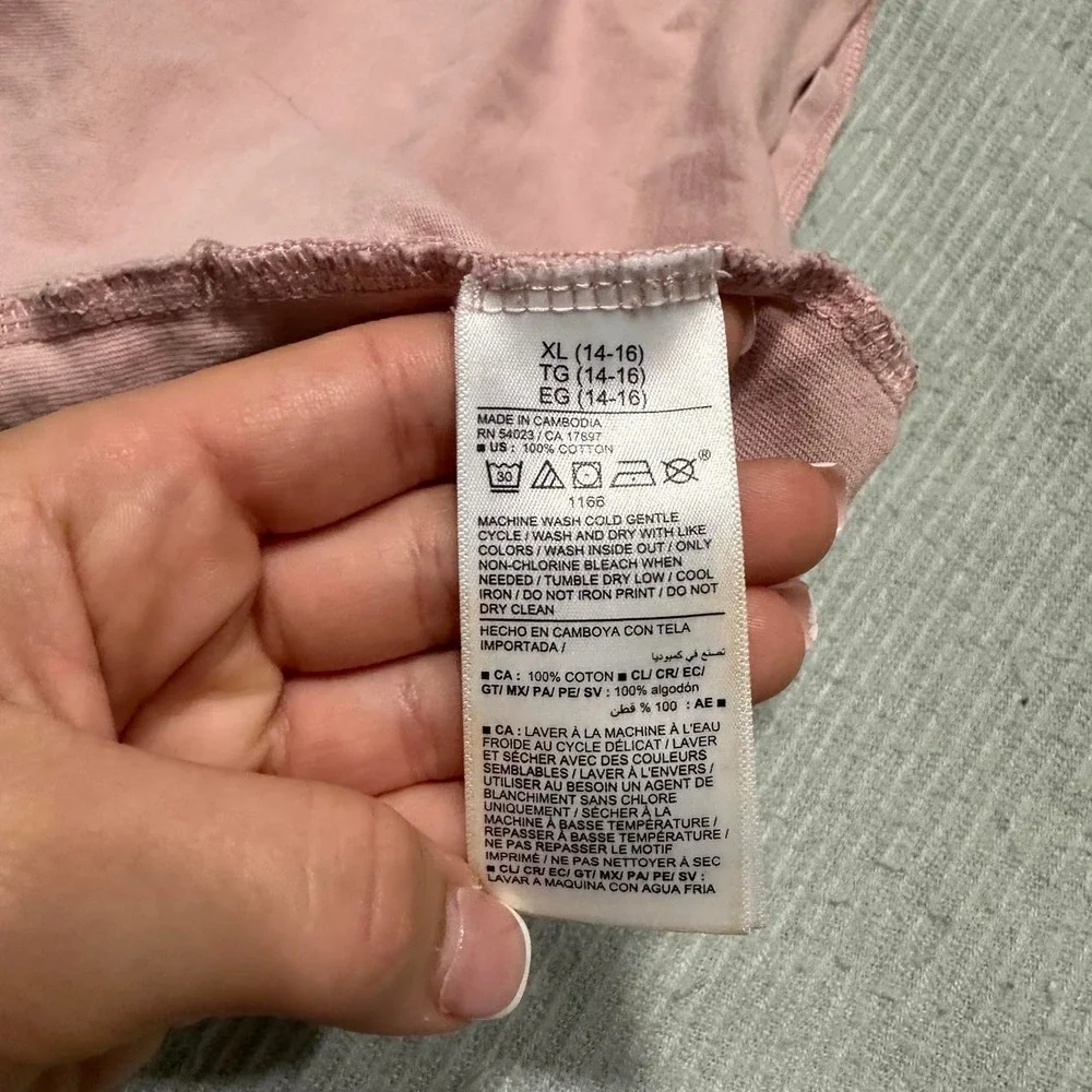 Old Navy Pink Graphic Baby Tee 